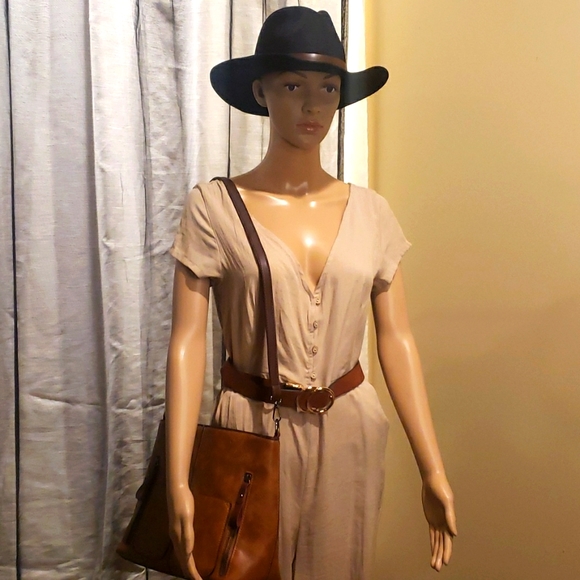 Linen Romper - Picture 3 of 10